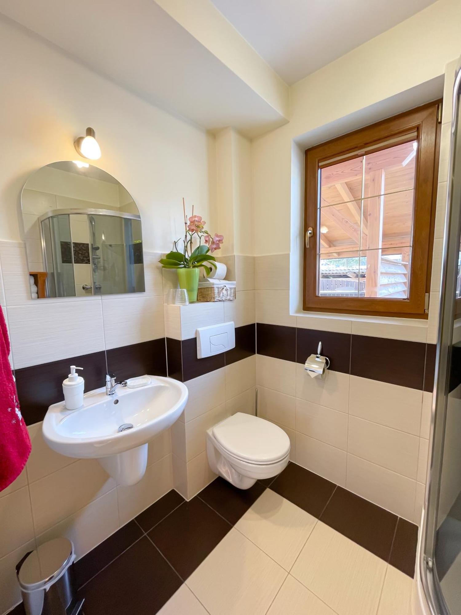 Apartamenty Trojaki Przy Termach - Banska Nizna Habitación foto